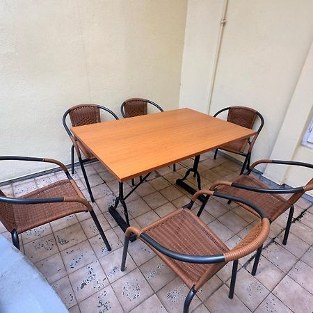 Apartmany Soukenicka プラハ エクステリア 写真