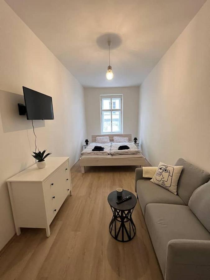 Apartmany Soukenicka プラハ エクステリア 写真